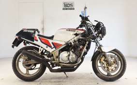 YAMAHA FZR250 2KR