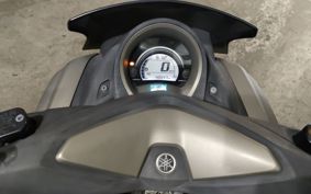 YAMAHA N-MAX 125 SE86J