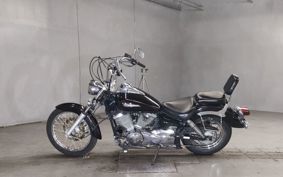 YAMAHA DRAGSTAR 250 VG02J