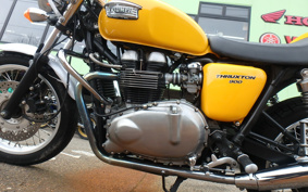 TRIUMPH THRUXTON 2005 TJ9042