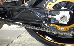 KTM 690 DUKE R 2013