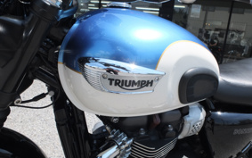 TRIUMPH BONNEVILLE T100 2016 DAD70G