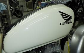 HONDA CB223S MC40