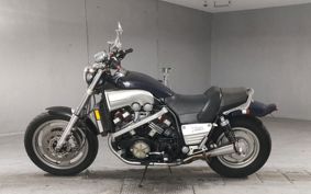 YAMAHA VMAX 2WEE