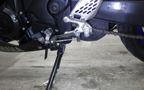 YAMAHA YZF-R25 A 2024 RG43J