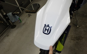 HUSQVARNA TE250I