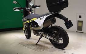 HUSQVARNA 701SM 2025