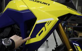 SUZUKI Vストローム800DE 2023 EM1BA