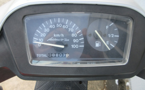 SUZUKI ADDRESS V100 CE11A