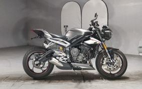 TRIUMPH STREET TRIPLE RS HDA464