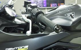 TRIUMPH DAYTONA 660 2024