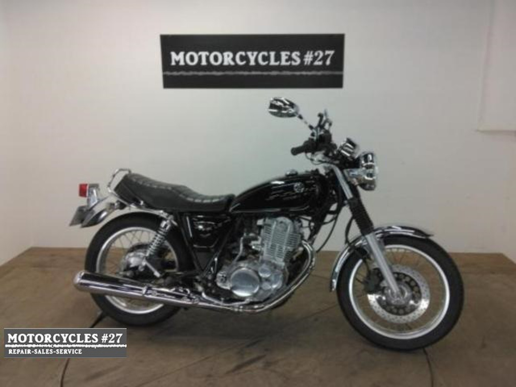 Фото Yamaha SR400 2017 с японского аукциона
