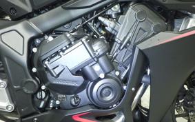 HONDA CBR650R E-Clutch 2026 RH17