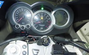 TRIUMPH SPRINT ST 1050 2006