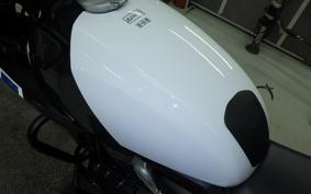 TRIUMPH THRUXTON400 2026