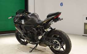 KAWASAKI ZX-25R ZX250E