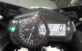 YAMAHA YZF-R25