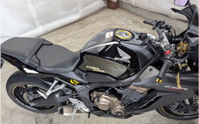 HONDA CBR650R 2021 RH03