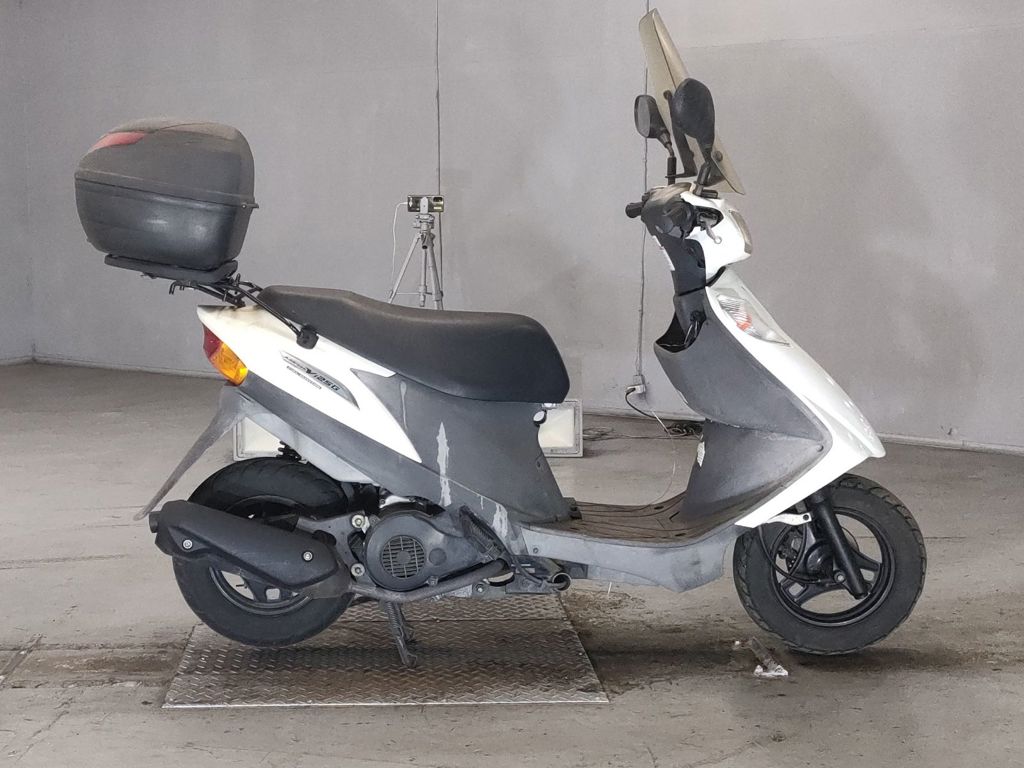 Фото Suzuki ADDRESS V125 с японского аукциона