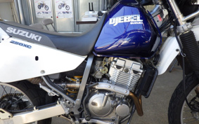 SUZUKI DJEBEL250XC SJ45A