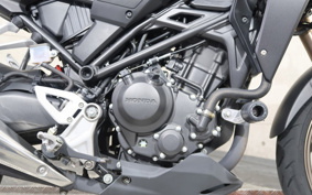 HONDA CB250R MC52