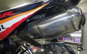 HONDA CBR1000RR 2005 SC57