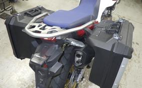 HONDA CRF1000L AFRICA TWIN DCT 2018 SD04