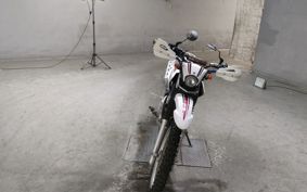 YAMAHA SEROW 250 DG17J