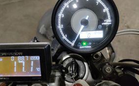YAMAHA SR400 2003 RH01J