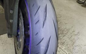 YAMAHA YZF-R1 2019