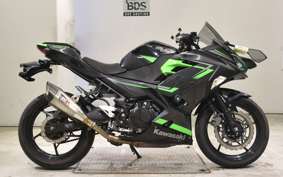 KAWASAKI NINJA 400 2018 EX400G