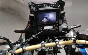 HONDA CRF1100L AFRICA TWIN 2020 SD10