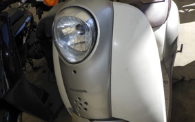 HONDA CREA SCOOPY I AF55