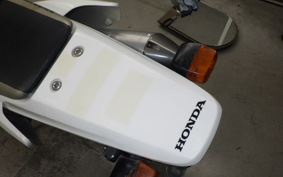 HONDA XR230 MD36