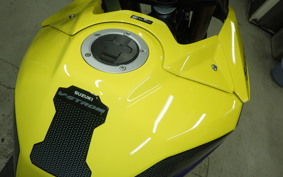 SUZUKI Vｽﾄﾛｰﾑ800DE 2024 EM1BA