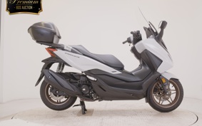 HONDA FORZA 250 MF17