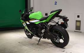 KAWASAKI NINJA ZX-6R A 2025 ZX636J