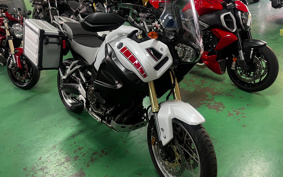 YAMAHA XT1200Z SUPER TENERE 2010 DP01