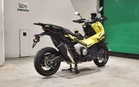 HONDA X-ADV 750 2025 RH21