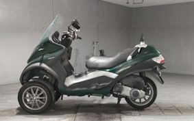 PIAGGIO MP3 250 ZAPM64100