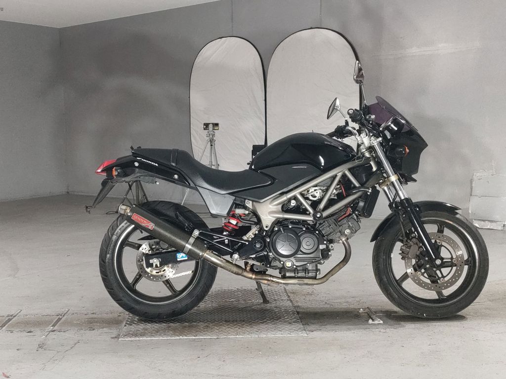 Фото Honda VTR 250 2013 с японского аукциона