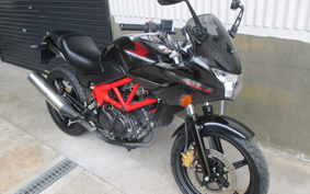 HONDA VTR 250 F MC33