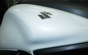 SUZUKI Vｽﾄﾛｰﾑ650A 2015 VP56A