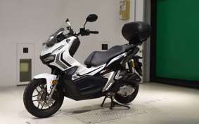 HONDA ADV150