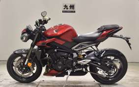 TRIUMPH STREET TRIPLE RS 2025