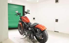 HARLEY XL883N 2013