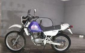 SUZUKI DJEBEL200 SH42A
