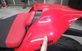 DUCATI STREETFIGHTER V4 S 2024