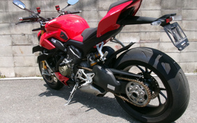 DUCATI  DUCATI  STREET  FIGHTER V4S 2021 1F00