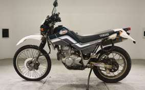 YAMAHA SEROW 225 Gen.3 DG08J